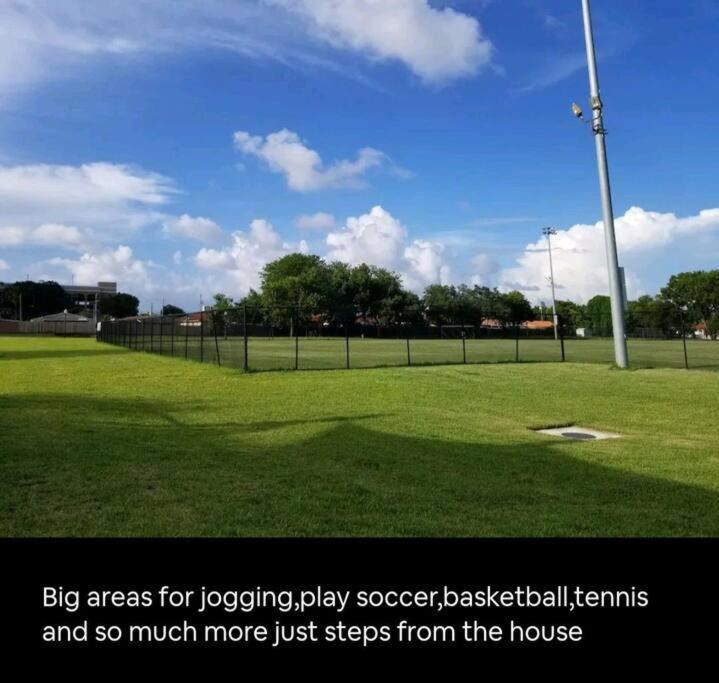 Apartamento Sol Miami # 2 With Free Parking Exterior foto